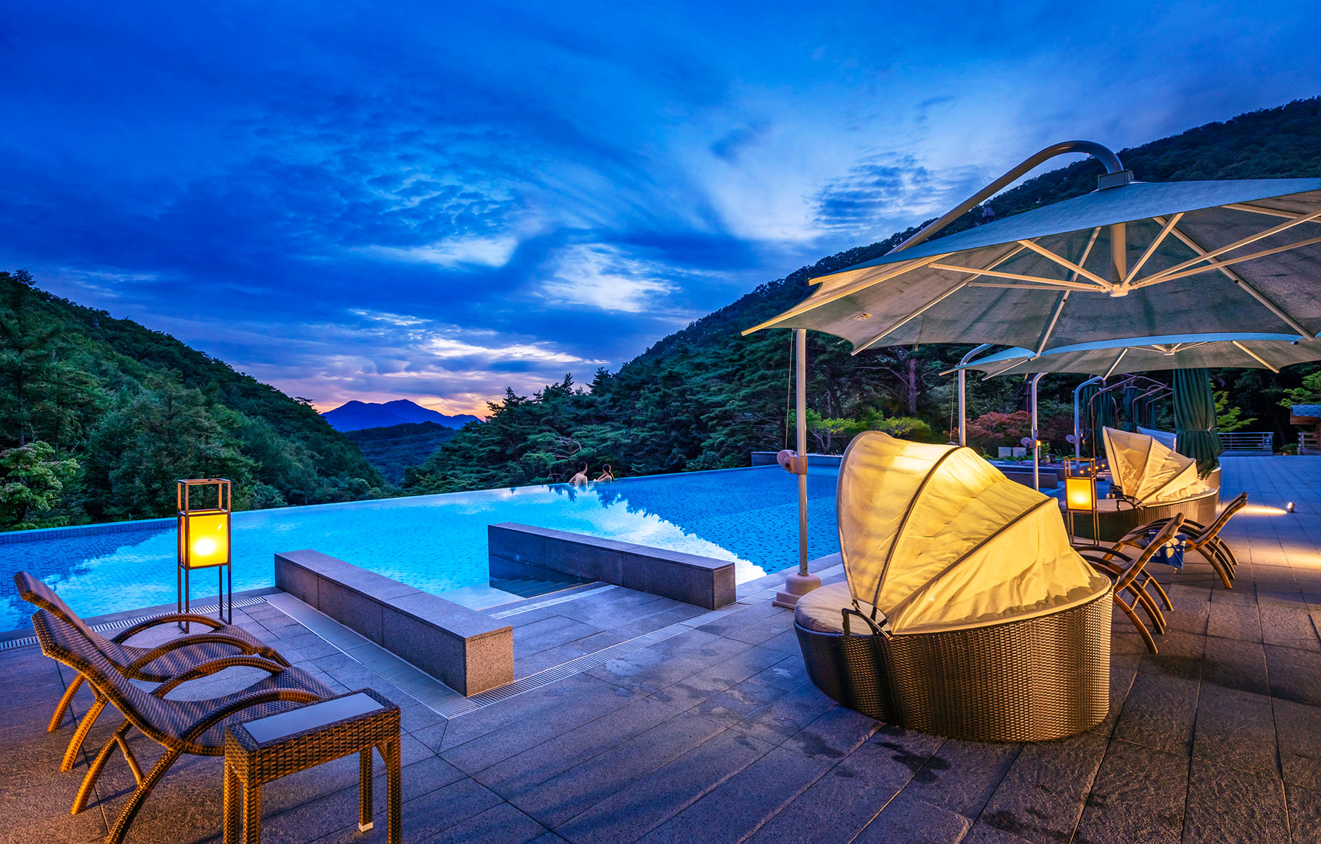 제천 인피니티 야경 이미지